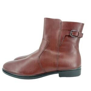 NWT Ecco Women's Mink Brown Leather Touch 15 Buckle Boots Size 41